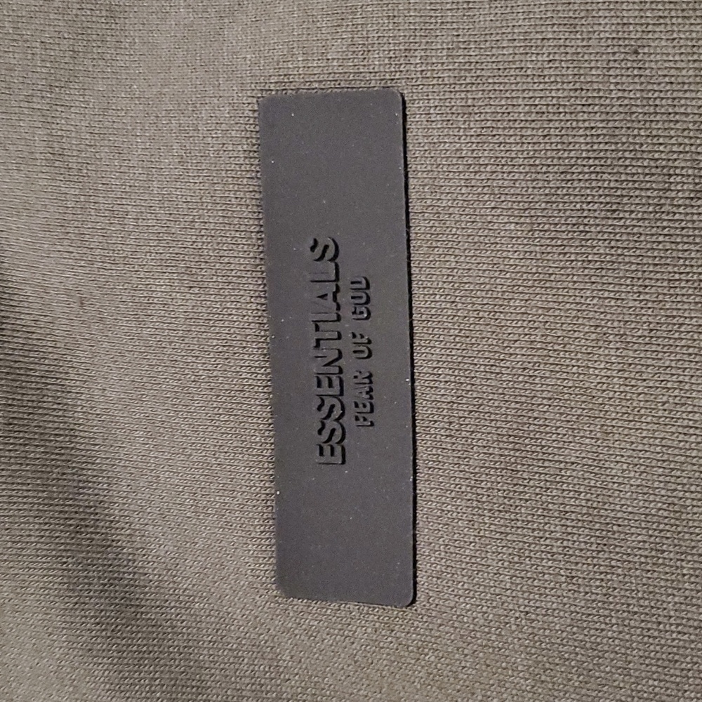 NWT Mens medium Fear Of God Essentials Hoodie INK color
